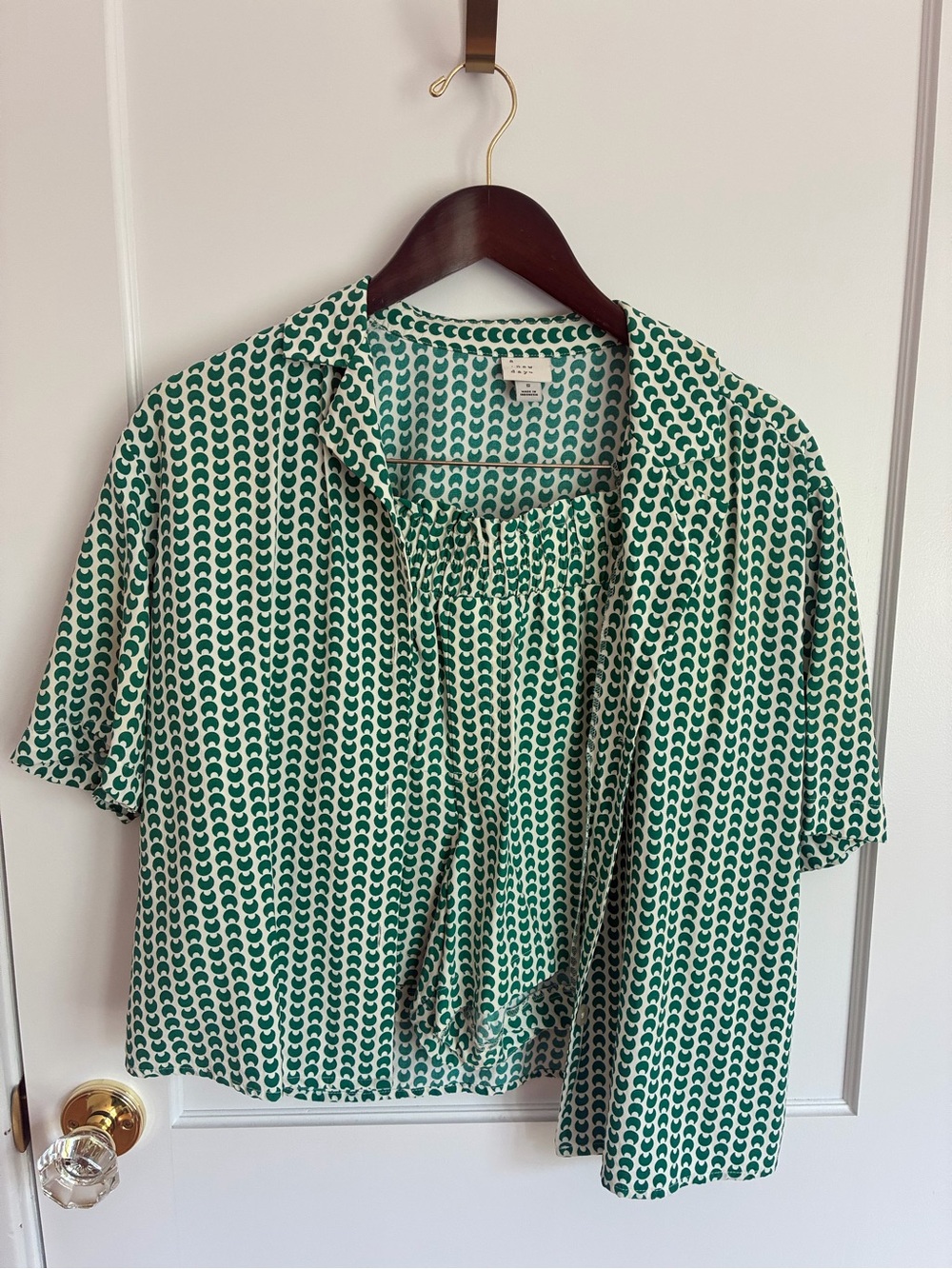 a new day Green Patterned Set